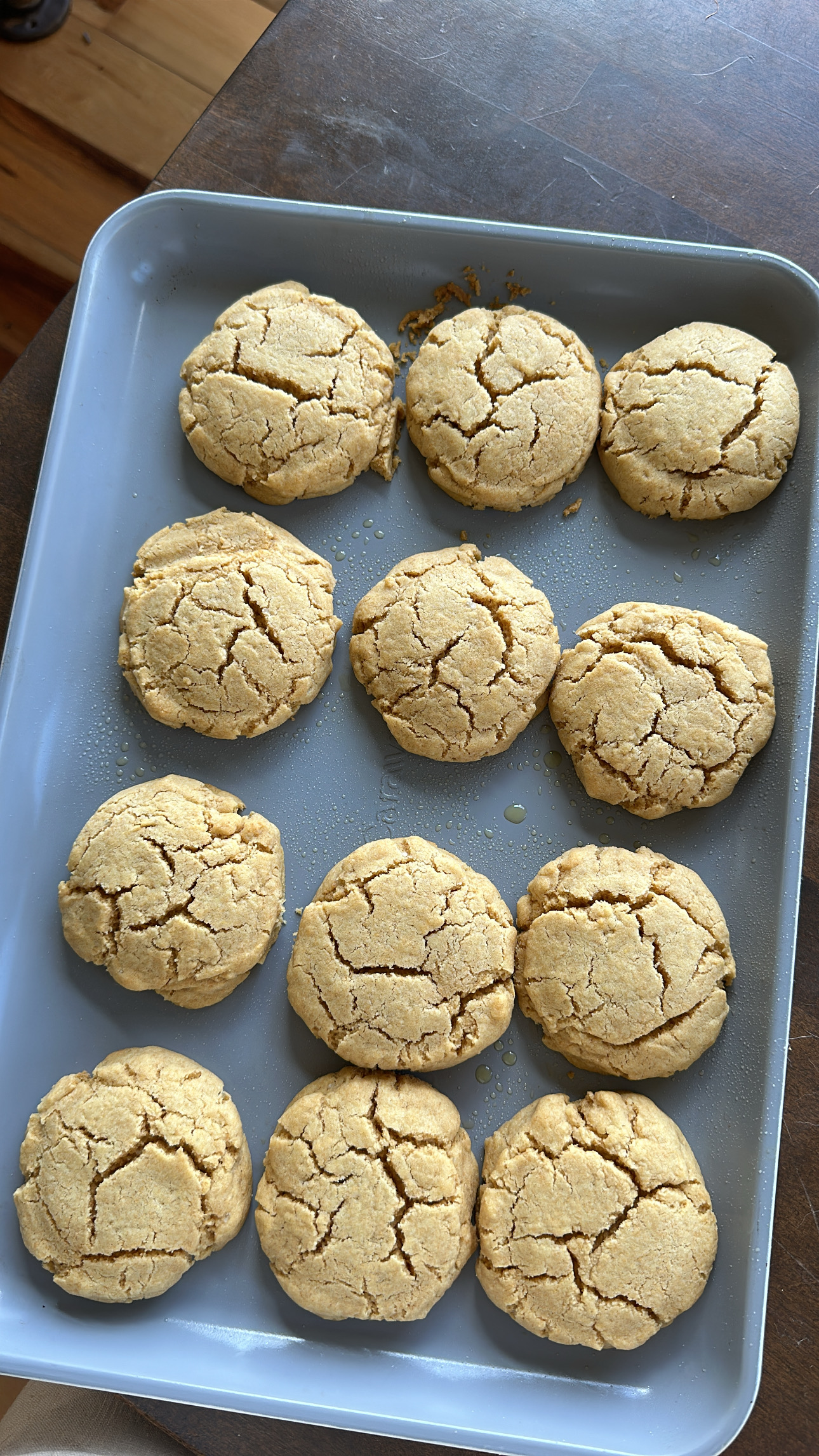 Maple Almond Crinkle Cookies